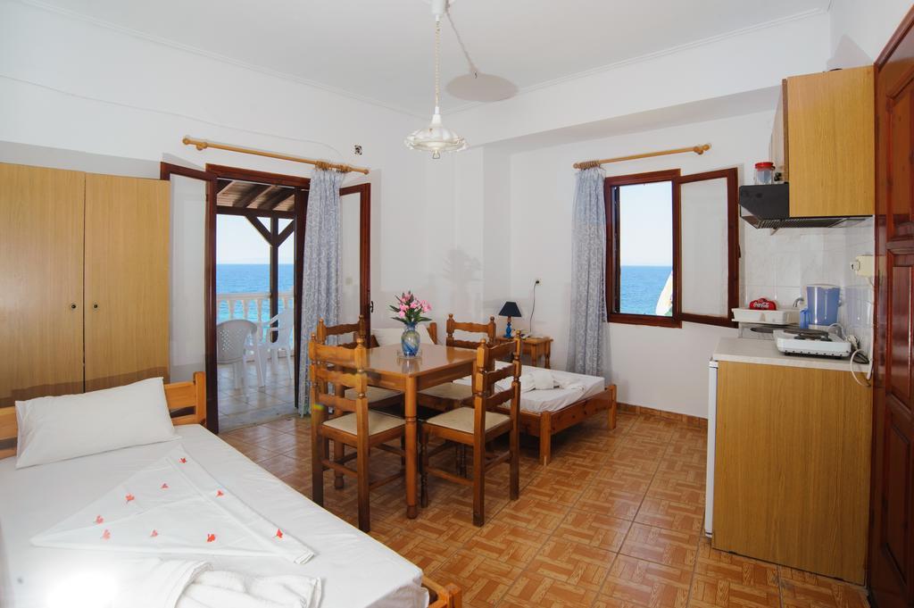 Athina Studios Agios Dimitrios  Exteriör bild